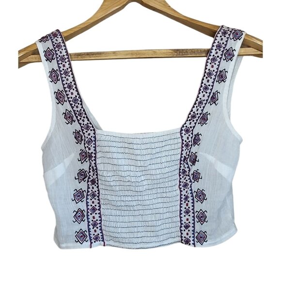 Band of Gypsies Tops - Band of Gypsies White Embroidered Boho Smocked Crop Top Size Small